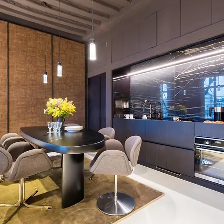Apartment Sweet - Quai Bourbon